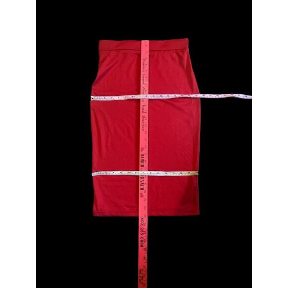 Beautiful Ladies Red Size S, Red Skirt with Matching Crop Top - Picture 4 of 4